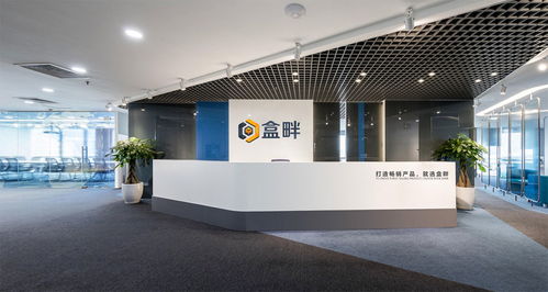 盒畔创意包装公司董事长 用文化创意点亮发展前路